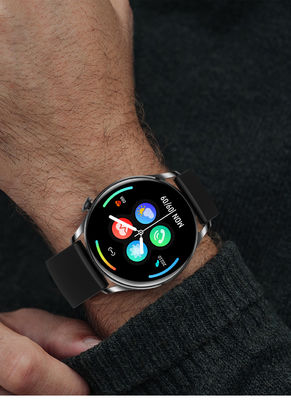 L18 Round Shape Smartwatch OEM Customized Tracker Waterproof Heart Rate Monitor Watch